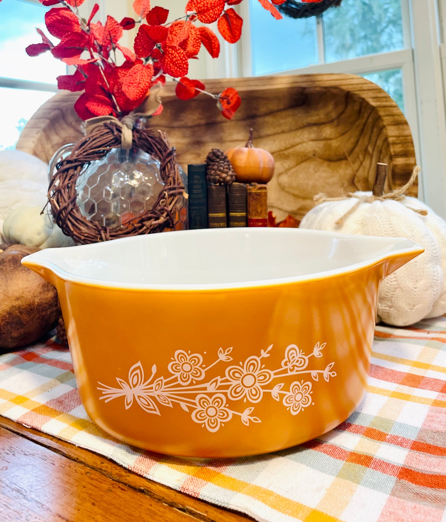 Vintage Pyrex Butterfly Gold Casserole Dishes