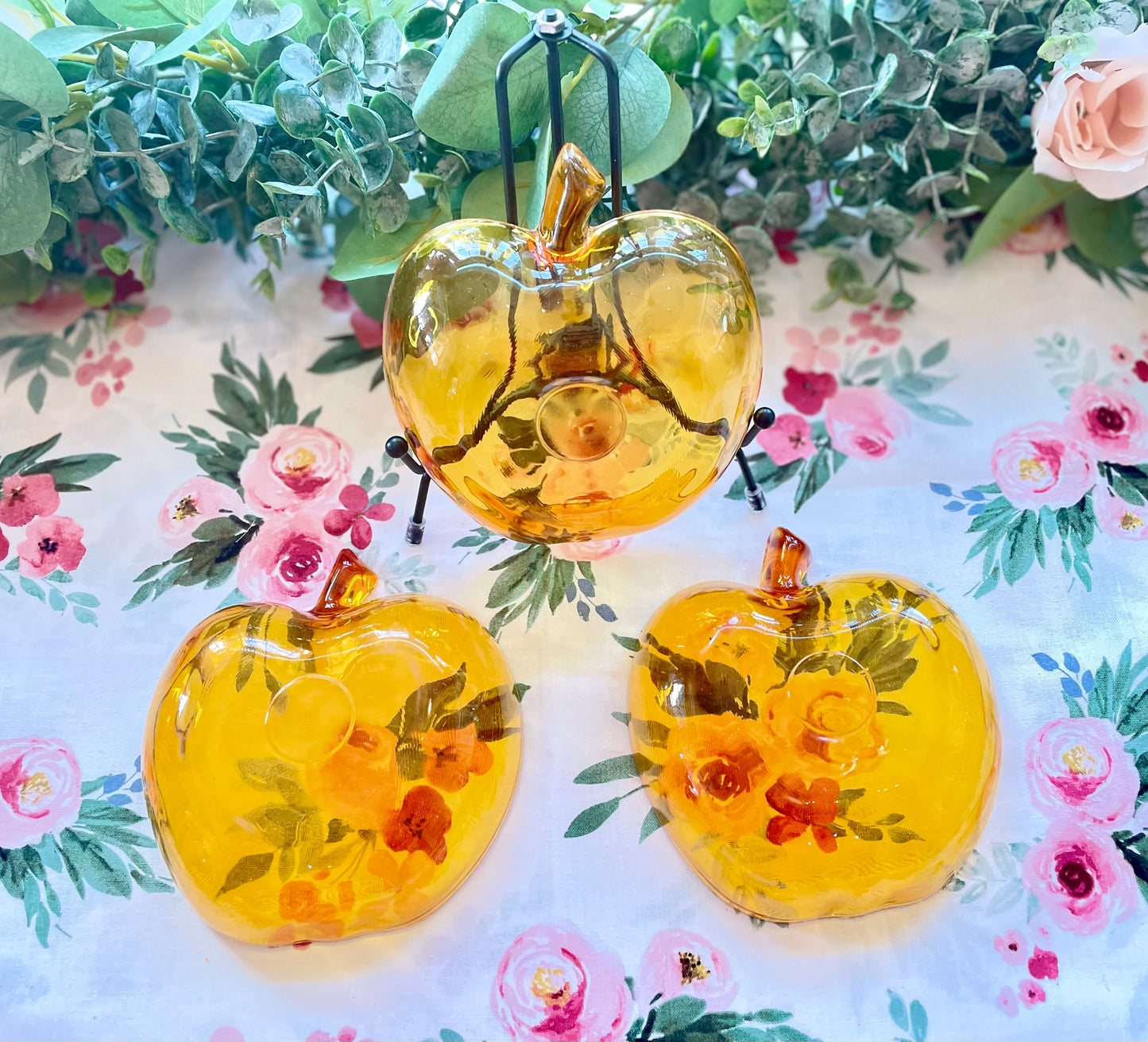 Vintage Orchard Amber Glass Apple Shaped Dessert Bowls