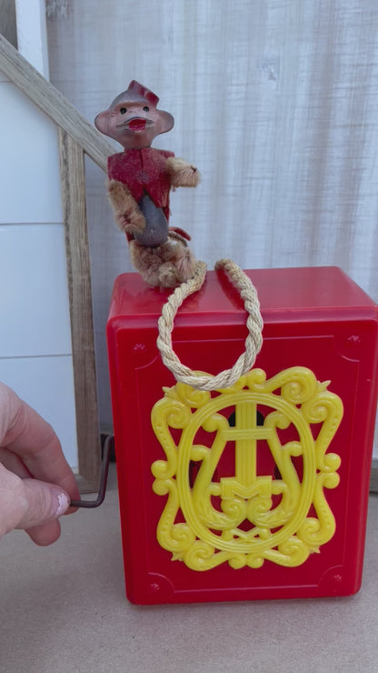 Vintage Hurdy Gurdy Mattel Wind up Circus Monkey Music Box