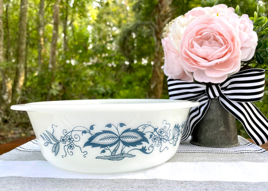 Vintage Glasbake Blue Onion Flower 1.5 QT White Milk Glass Baking Dish Cottage Chic Bakeware