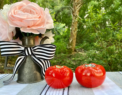 Vintage Garden Fresh Tomato Salt & Pepper Shakers Ceramic Hand Painted