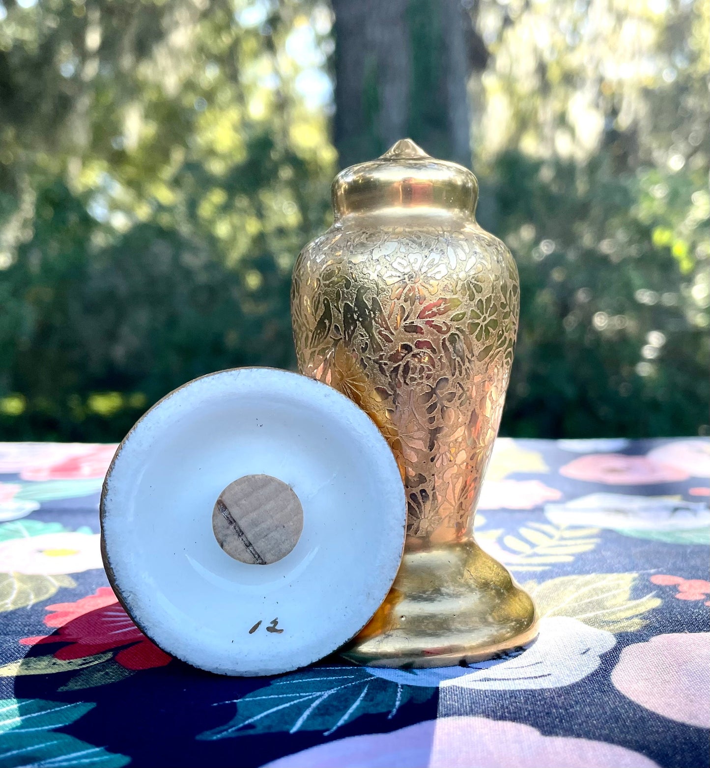 1930s 24 Karat Gold Pickard Rose and Daisy Etched Salt & Pepper Shaker Set