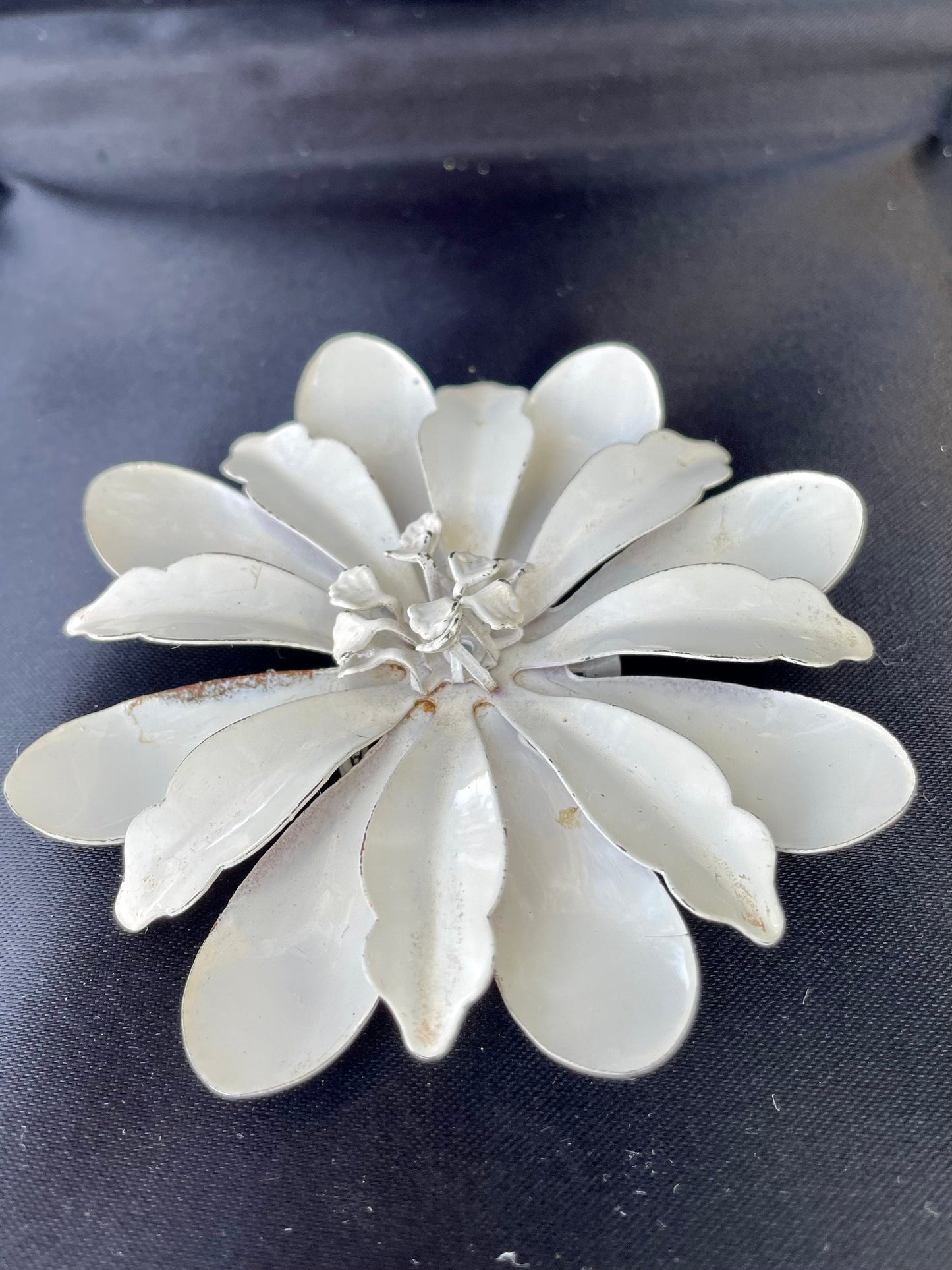 Vintage MCM White Floral Lapel Pin Brooch