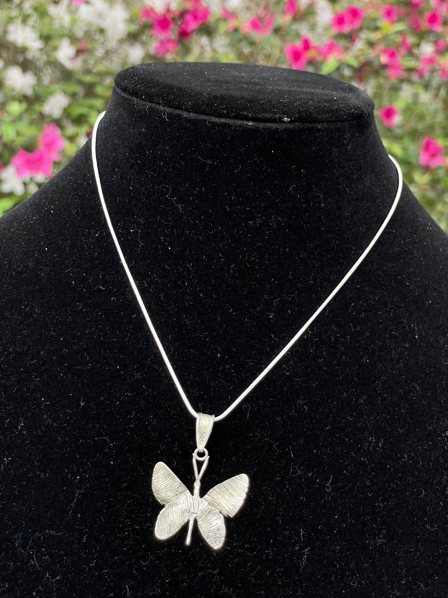 Vintage 925 Silver Minimalist Etched Butterfly Pendant Necklace