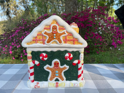 Vintage World Bazars Gingerbread House Cookie Jar