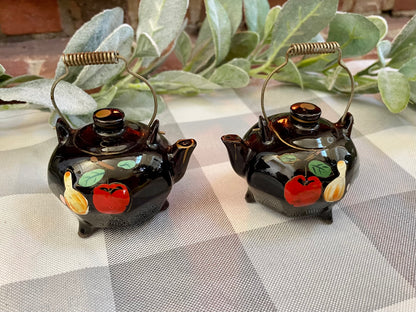 Vintage Mini Black Tea Kettle Salt & Pepper Shakers