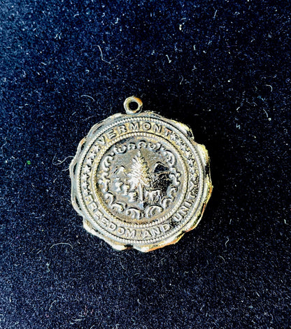 Vintage Vermont State Coin like Pendant with Nixon on the Back